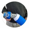Segundo cerrar la botella con el cartucho filtrante incorporado.